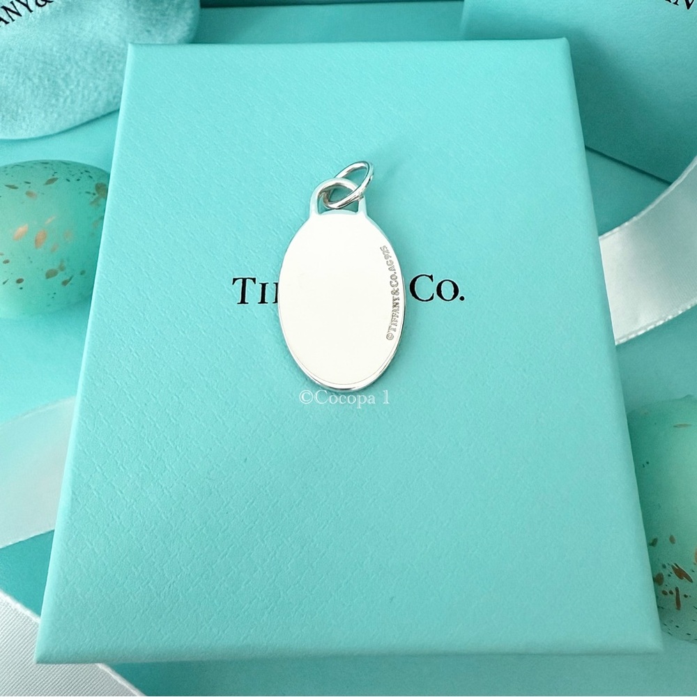 🤍 Tiffany & Co. 🖤 Return To Tiffany Black Splash Tag Oval Charm / Pendant 🤍 - Picture 5 of 6